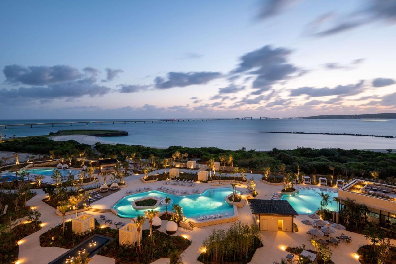 Hilton Okinawa Miyako Island Resort Esterno foto